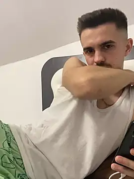 Snapshot of Demonpull69 chatting on 03.20.25 Demonpull69 online show from 03.20.25