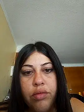 Snapshot of Americ44 chatting on 12.01.25 Americ44 online show from 12.01.25