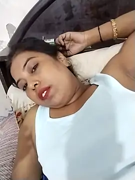 Snapshot of Rinku-Rani chatting on 10.26.25 Rinku-Rani online show from 10.26.25