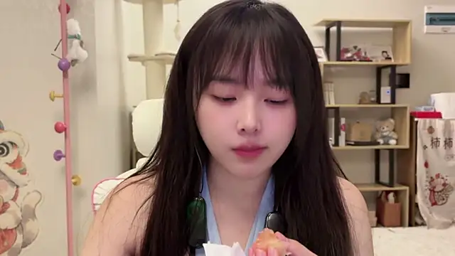 Chenjing0 online show from 02.12.26