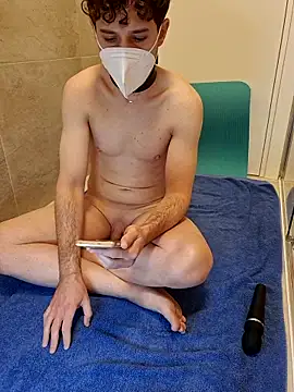 Snapshot of TheodoreDeep chatting on 11.01.25 TheodoreDeep online show from 11.01.25