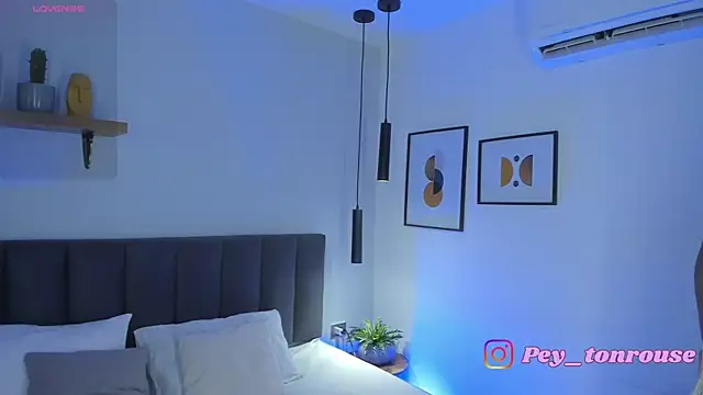 peytonrosse online show from 10.09.25