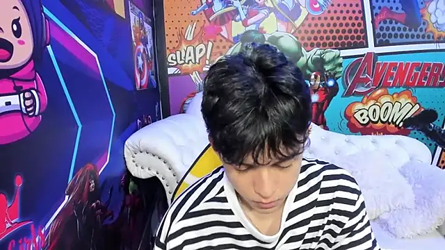 jisuscat online show from 03.08.25