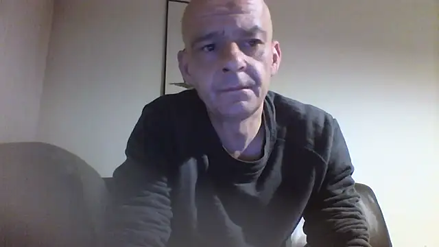 Snapshot of horndude187187 chatting on 01.05.25 horndude187187 online show from 01.05.25