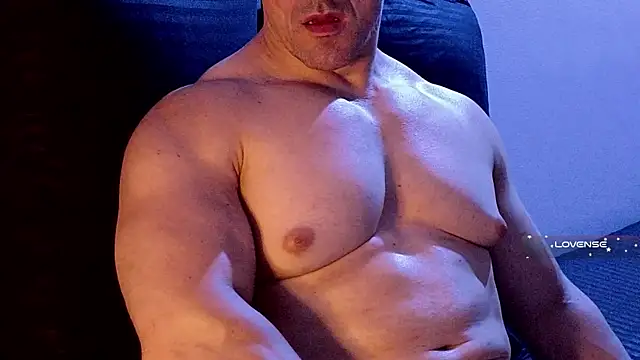 Snapshot of life_warrior chatting on 01.26.25 life warrior online show from 01.26.25