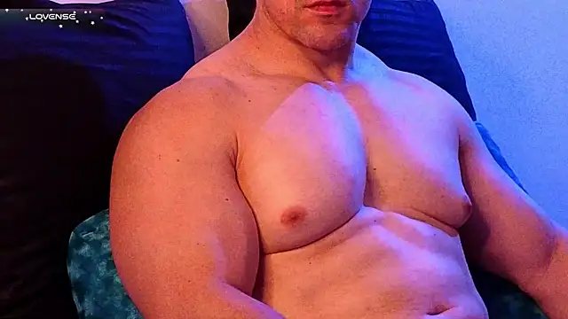 Snapshot of life_warrior chatting on 09.21.25 life warrior online show from 09.21.25