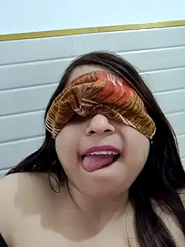 shreya1765 online show from 01.31.25