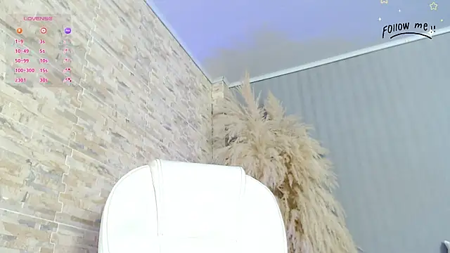 Snapshot of harper_ziu chatting on 02.19.25 harper ziu online show from 02.19.25