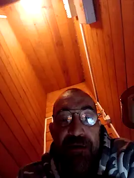 Snapshot of javierpasteur69 chatting on 11.09.25 javierpasteur69 online show from 11.09.25