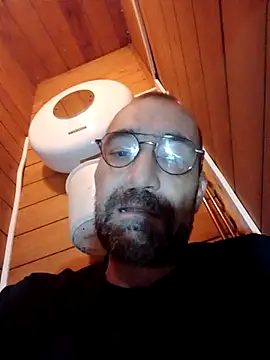 Snapshot of javierpasteur69 chatting on 11.13.25 javierpasteur69 online show from 11.13.25