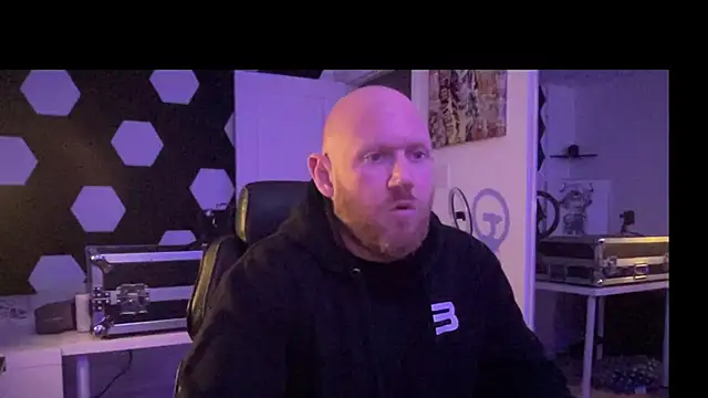 ozmit online show from 01.23.25