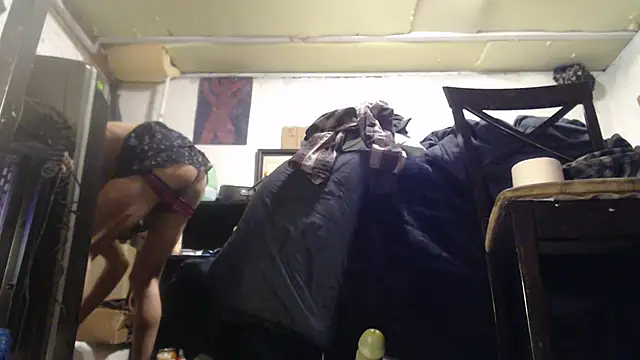 Snapshot of SadCatDaddy chatting on 01.18.25 SadCatDaddy online show from 01.18.25