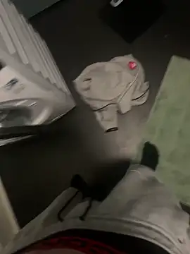 Snapshot of chriswhittheD chatting on 01.01.25 chriswhittheD online show from 01.01.25