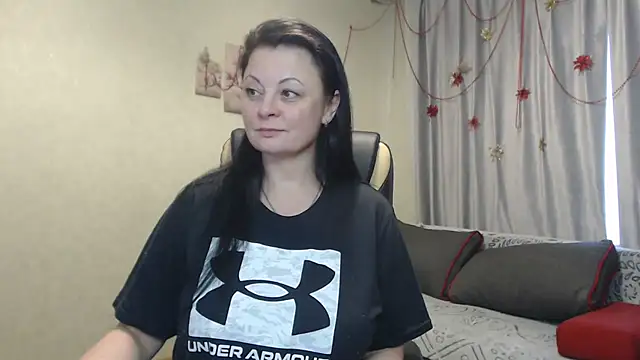 Snapshot of natnett chatting on 02.09.25 natnett online show from 02.09.25