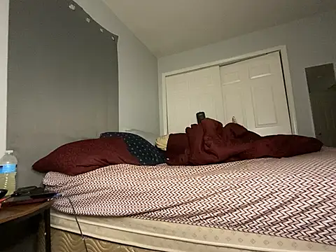 Snapshot of Yoshibaby2670 chatting on 03.12.25 Yoshibaby2670 online show from 03.12.25