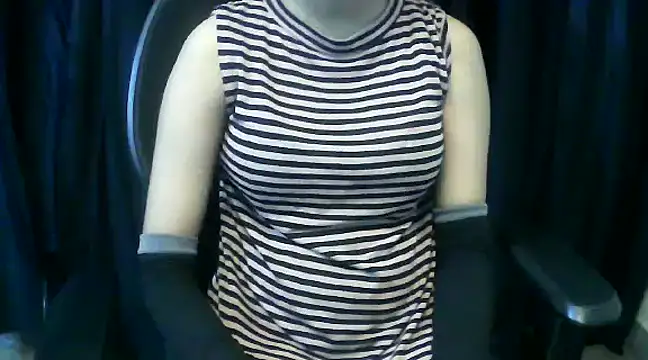 Snapshot of hot-niti chatting on 01.30.25 hot-niti online show from 01.30.25