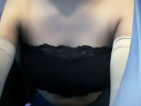 Snapshot of hot-niti chatting on 09.24.25 hot-niti online show from 09.24.25