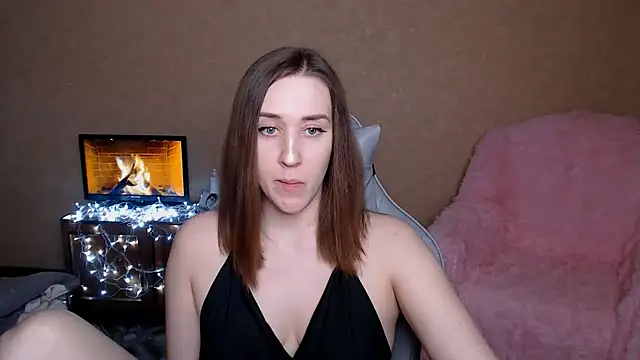 Snapshot of JessicaMurray chatting on 02.21.25 JessicaMurray online show from 02.21.25