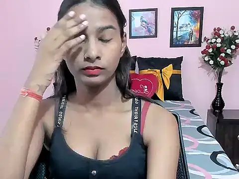 Snapshot of Melis_Sandra chatting on 04.03.26 Melis Sandra online show from 04.03.26