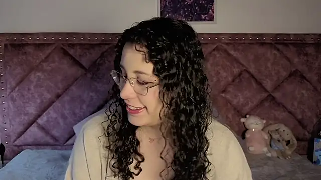 Charlotte  Miller online show from 09.14.25