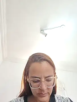 AliceRuivinha2 online show from 07.05.26