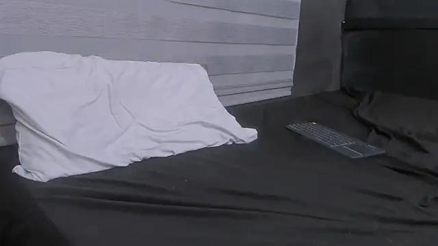 Snapshot of adam_piarse01 chatting on 03.14.25 adam piarse01 online show from 03.14.25