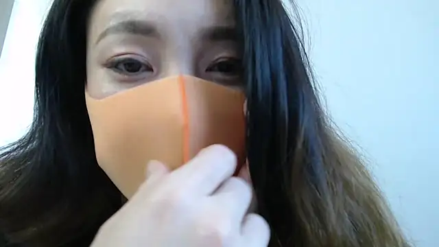 Snapshot of Mary-JP chatting on 01.14.25 Mary-JP online show from 01.14.25