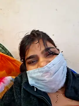 Snapshot of Tanu-Call-Me chatting on 01.12.25 Tanu-Call-Me online show from 01.12.25