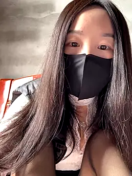 SSSniang- online show from 11.29.25