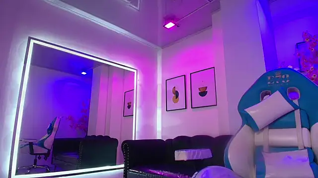 Arianna sweeet online show from 04.22.26