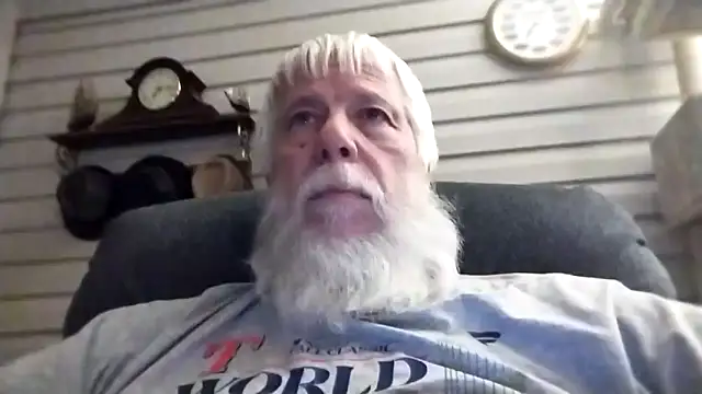 Snapshot of Futura_intx chatting on 02.03.26 Futura intx online show from 02.03.26