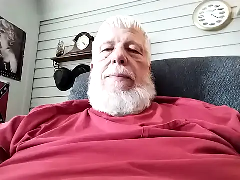 Snapshot of Futura_intx chatting on 02.21.26 Futura intx online show from 02.21.26