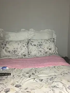 Snapshot of sexytinashe21 chatting on 02.18.26 sexytinashe21 online show from 02.18.26