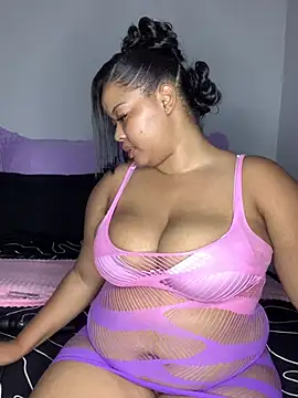 sexytinashe21 online show from 03.18.26