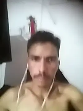 MagrinhoSaradoo online show from 02.21.25