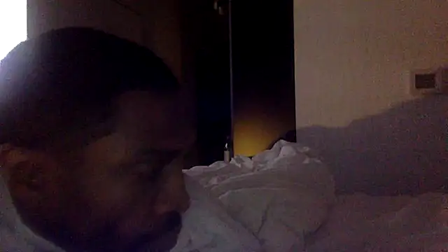 Snapshot of mileshighclub420 chatting on 03.22.25 mileshighclub420 online show from 03.22.25