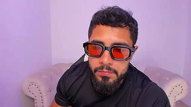 Santiago huntt online show from 03.16.26