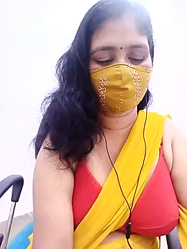 Snapshot of Lucky-Deepthi chatting on 09.13.25 Lucky-Deepthi online show from 09.13.25