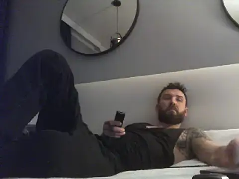 Snapshot of realdilf chatting on 01.19.25 realdilf online show from 01.19.25