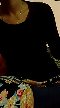 Snapshot of Barbie_183 chatting on 01.21.25 Barbie 183 online show from 01.21.25