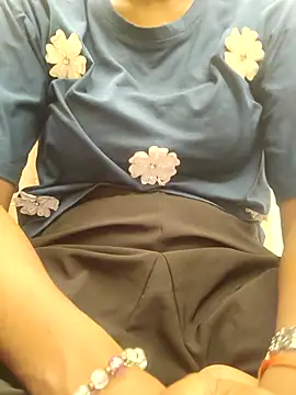 Snapshot of Barbie_183 chatting on 09.10.25 Barbie 183 online show from 09.10.25