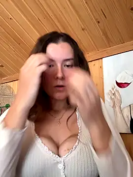 mewKate online show from 10.02.25