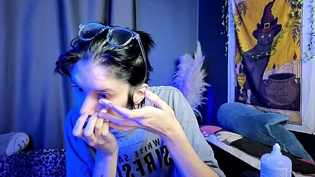 Hyeon Jin online show from 01.25.25