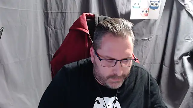 Snapshot of Streamlove77 chatting on 01.07.25 Streamlove77 online show from 01.07.25