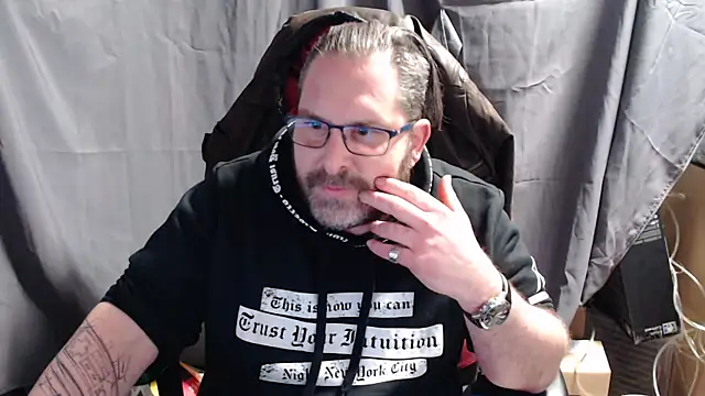 Snapshot of Streamlove77 chatting on 01.23.25 Streamlove77 online show from 01.23.25