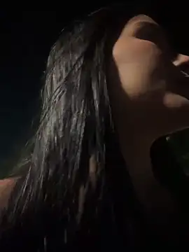 Snapshot of the_queen_of_street chatting on 02.07.26 the queen of street online show from 02.07.26