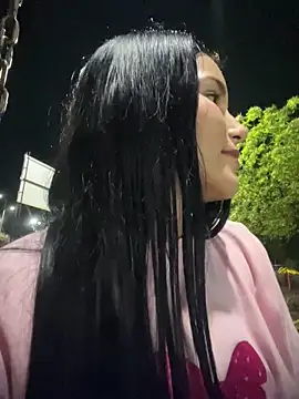 the queen of street online show from 04.17.26