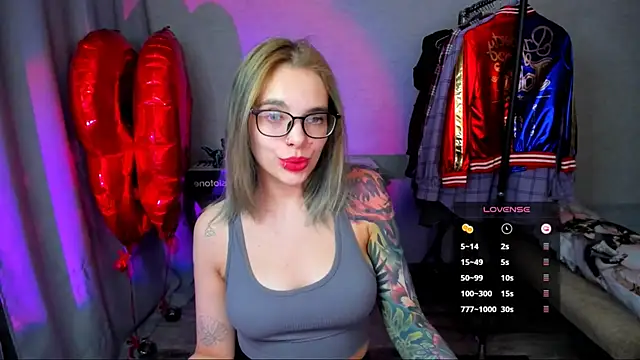 Snapshot of Tea_Rex chatting on 03.26.26 Tea Rex online show from 03.26.26