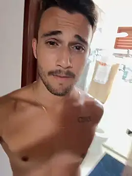 Snapshot of carvalhofelipe chatting on 01.07.25 carvalhofelipe online show from 01.07.25