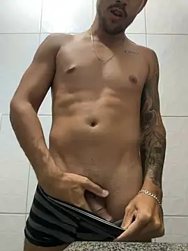 Snapshot of carvalhofelipe chatting on 01.07.25 carvalhofelipe online show from 01.07.25